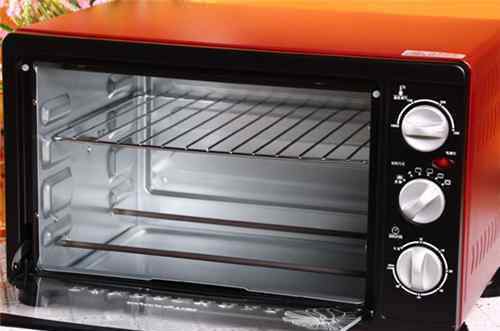怎样用烤箱烤鱼 怎么用烤箱烤鱼 新买的烤箱要怎么使用