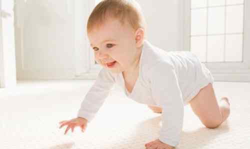 一岁半的宝宝发育标准 一岁半宝宝智力发育标准 怎样从小培育宝宝