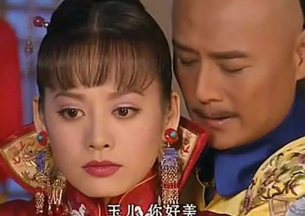 皇太极为什么恨大玉儿 皇太极为什么恨大玉儿，因为大玉儿的意中人是多尔衮！