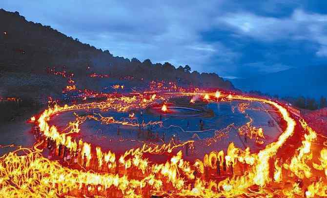 火把节是什么族的 农历2019年火把节时间 火把节是哪个民族的节日
