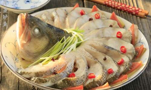 鲈鱼怎么做好吃 鲈鱼多少钱一斤 鲈鱼怎么做好吃