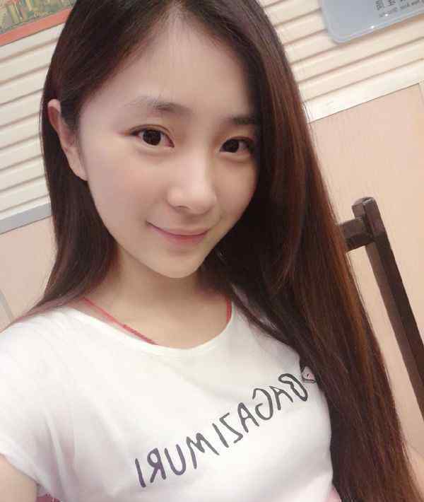 沈思豪微博 谁能百里挑一沈思豪个人资料 沈思豪牵手谁了