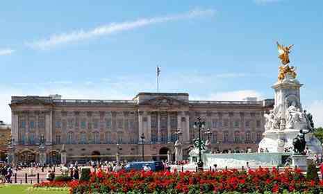 白金汉宫在哪个国家 白金汉宫是哪个国家的建筑 白金汉宫门票+交通+开放时间
