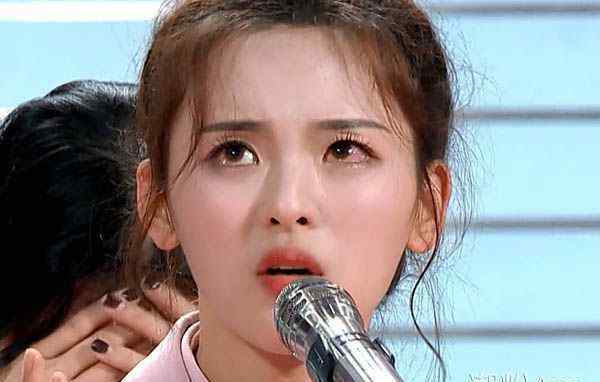 被黑 杨超越为什么突然被黑 一场全民网络暴力正在展开