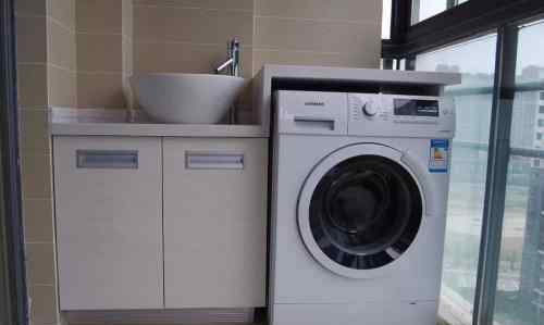 洗衣机洗衣液放哪个槽 洗衣机洗衣液放哪个槽