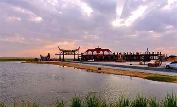 西安到沙湖旅游 西安至银川三天游玩行程规划 沙湖+沙坡头+通湖