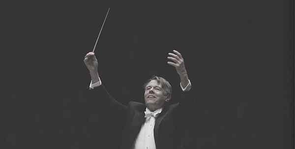 马里斯塔 纪念｜指挥家马里斯·杨颂斯：他的音乐一直很真，从来不做作