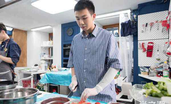 舒淇白举纲 白举纲和舒淇是什么关系 白陪伴了舒的三个第一次