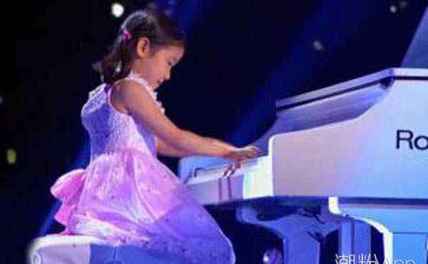 陈安可 陈安可钢琴什么水平 她已经火到了全世界