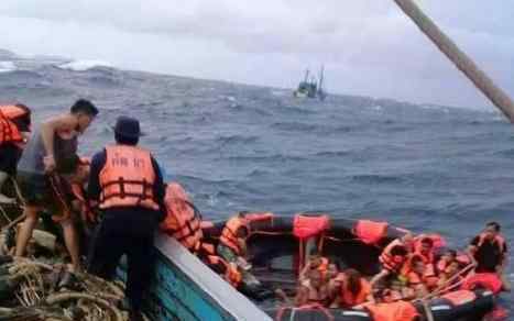 泰国翻船 去泰国旅游坐船安全吗 泰国游船翻船是怎么回事