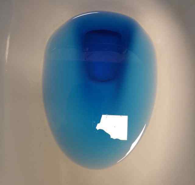 水蓝色 厕所蓝色水是什么