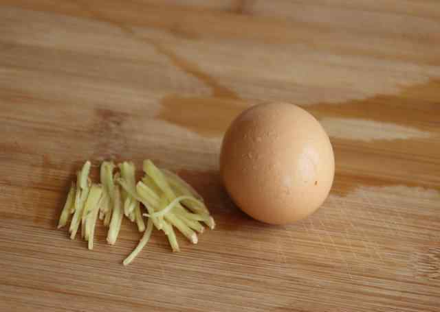 鸭蛋怎样炒不腥还嫩 鸡蛋不要直接下锅炒，掌握这5个方法，炒出来的鸡蛋香嫩不腥
