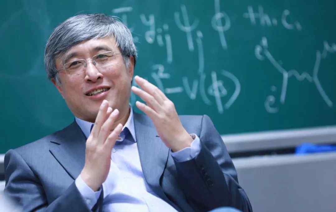 物理教授 北大新晋院士专访丨最“高”教授心中的物理世界