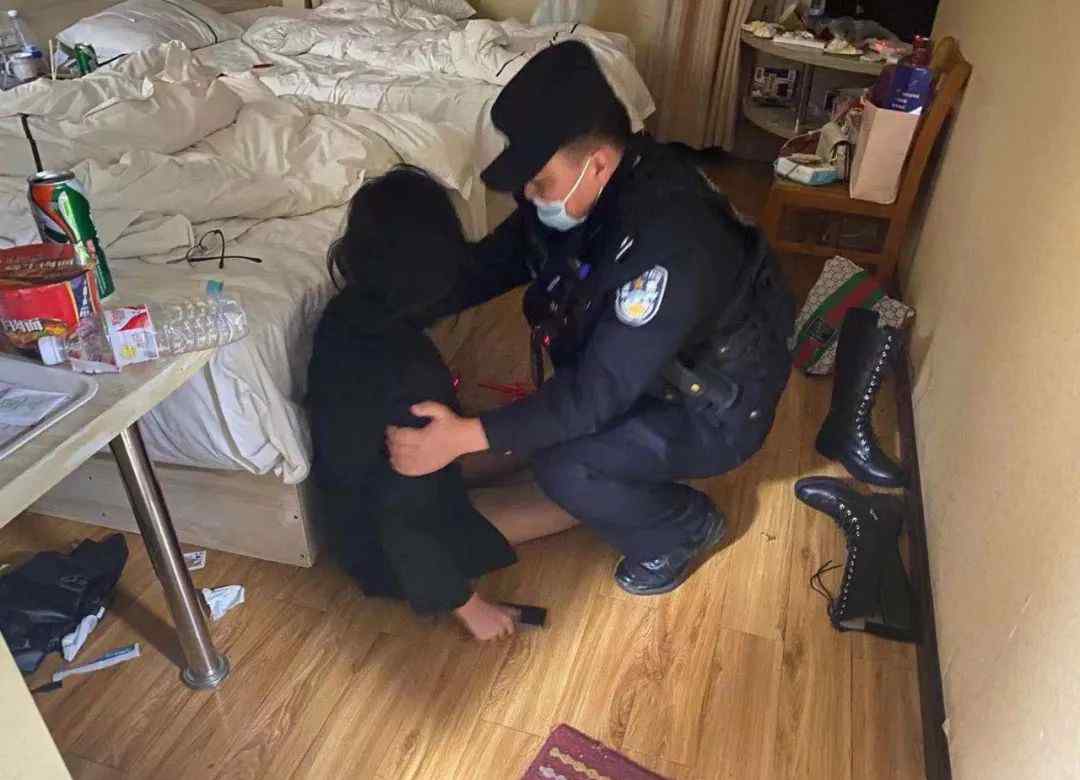 “为什么要这么对我？”少女生日当天在宾馆为情轻生 民警赶到现场吓一跳