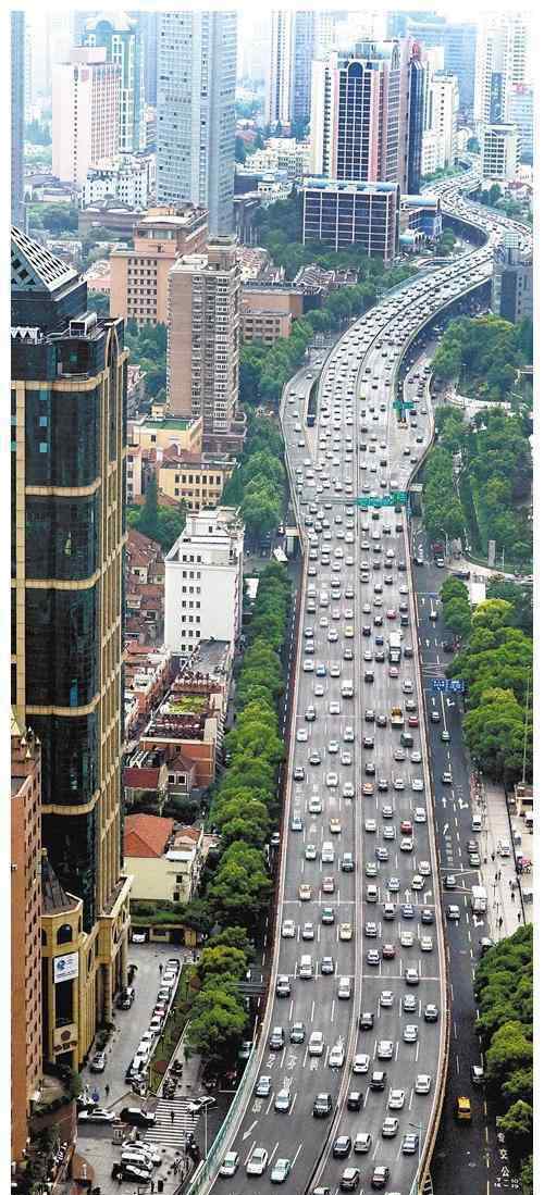 上海的变化 改革开放４０年给上海带来了巨大的变化
