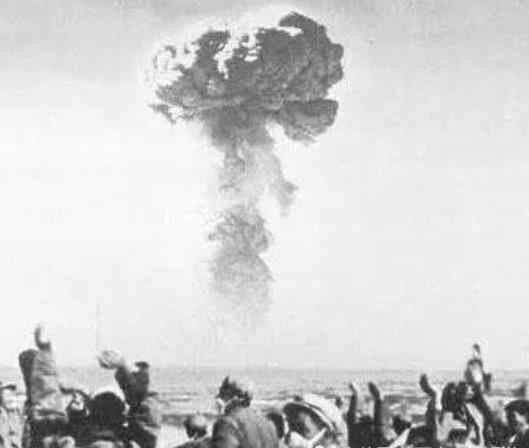 中国核武器 中国第一颗原子弹爆炸，第一个通知的谁？此国至今都不敢招惹我国