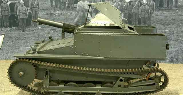 二战英国重机枪 英军在二战时期的决胜利器，被生产了超过11万辆的布伦装甲车