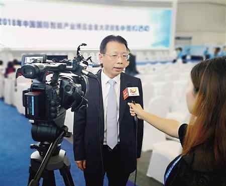 重庆李阳 厦门航空集团副总经理黄国辉：投资10亿在重庆 建航空西部基地