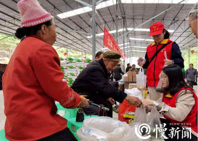 文国网 采购贫困地区农副产品近1130万元 重庆电力扶贫在行动