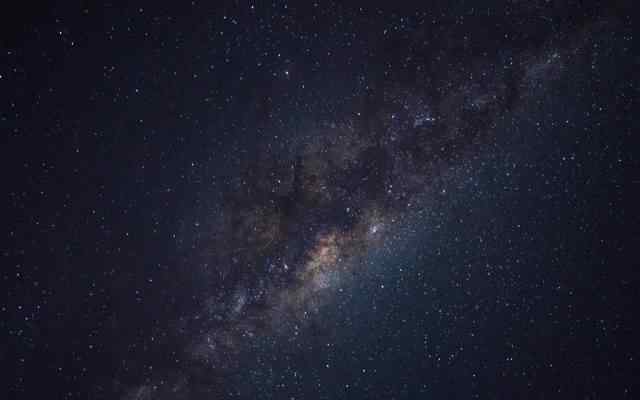 银河系的中心是什么 银河系中心到底是什么，为何如此明亮？真相令人惊讶