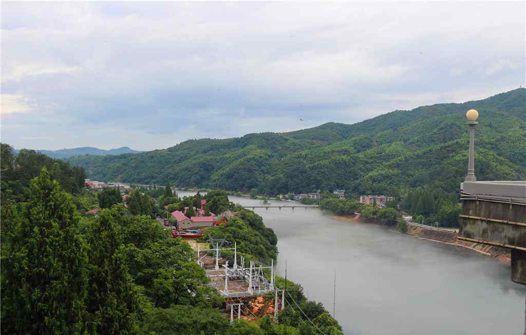 梅山水库 梅山水库：隐藏在大别山深处的最美水库