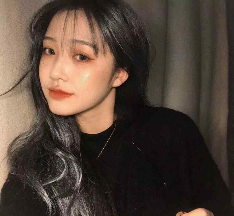 unlovable “超级虐心”的扎心文案：埋下一座城、关了所有灯