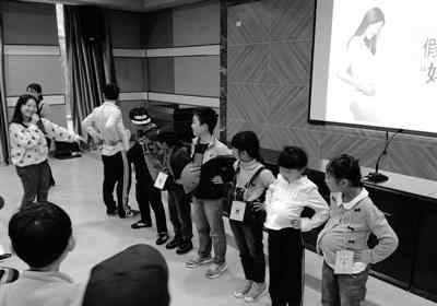 谢坤山 走进“七彩阳光”青少年生命教育科学营 感悟生命之美