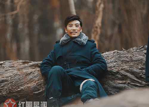 天坑鹰猎小说 天坑鹰猎定档830讲了什么 是根据小说改编的吗