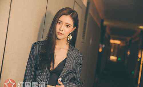 宋妍霏微博 宋妍霏王嘉尔关系不和吗 王嘉尔微博取关宋妍霏怎么了