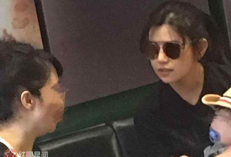 陈晓和赵丽颖 演员陈晓和赵丽颖二人还联系吗 陈晓陈妍希二人婚后首次亮相
