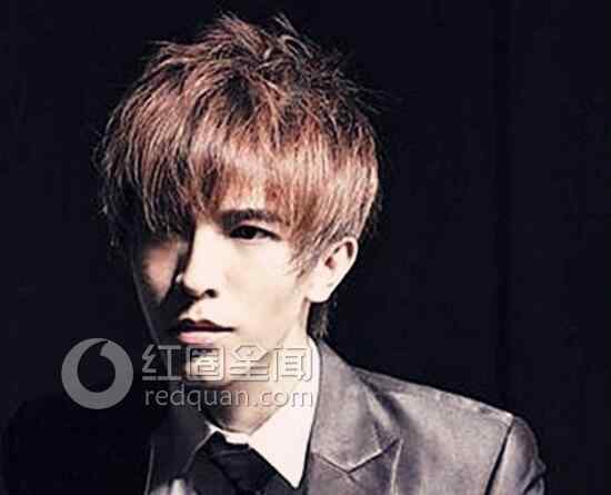 郭敬明为什么叫小四 郭敬明为什么叫小四 郭敬明真实身高