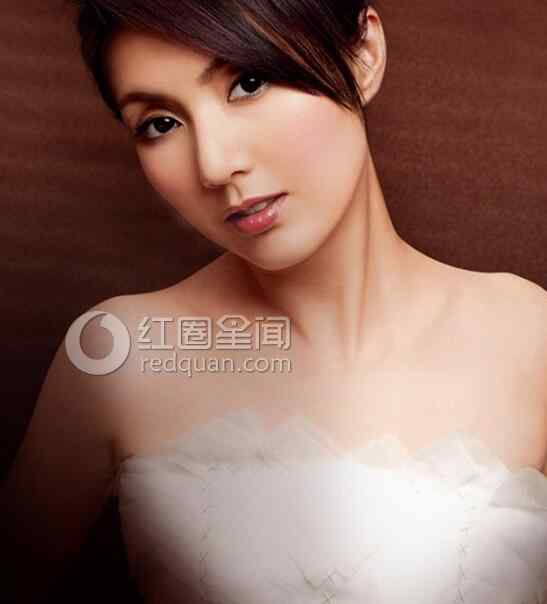 杨千嬅老公 杨千嬅老公有钱吗 杨千嬅歌坛地位高吗