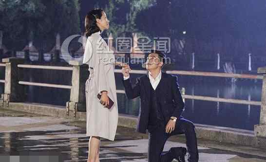 李泽锋老婆 李泽锋和韩雪什么关系 李泽锋的老婆是韩雪吗