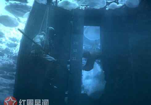 极地恶灵 极地恶灵根据什么改编的 怪物到底长什么样子