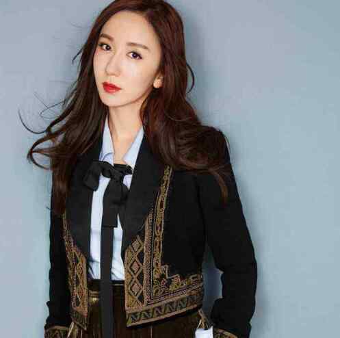 娄艺潇演过的电视剧 娄艺潇是学音乐剧的么 她是怎么出名的