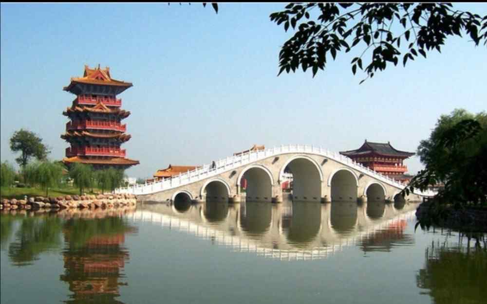安徽崛起 安徽省一座即将崛起的城市，GDP突破一万亿，有两千年历史