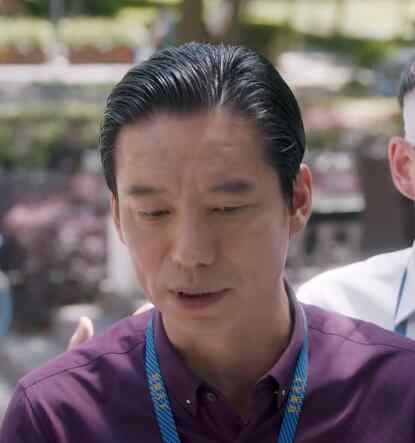 安家老油条 安家老油条扮演者是谁 爷叔在剧中被吐槽太显老