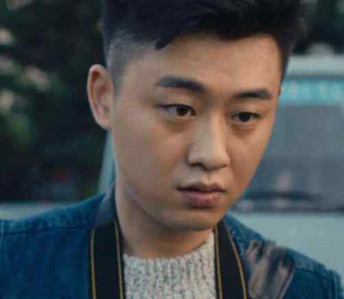 古董局中局2 古董局中局2钟爱华身份是什么 他和素姐是什么关系