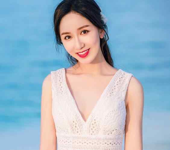 娄艺潇演过的电视剧 娄艺潇是学音乐剧的么 她是怎么出名的
