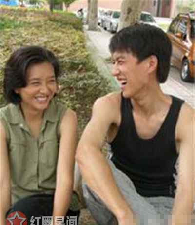 演员靳东结过几次婚 江珊和靳东是什么关系 解读靳东江珊结过婚吗