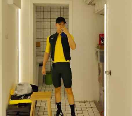 黄钲轩 心动的信号2男四黄钲轩个人资料 身材好情商高关键还会撩妹