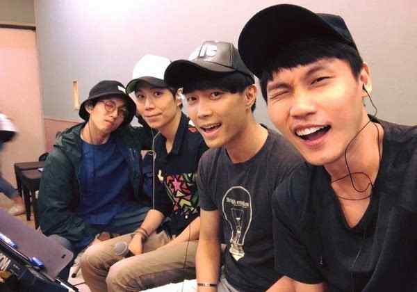 星光四少 微妙又欣慰!“星光四少”相隔8年合体