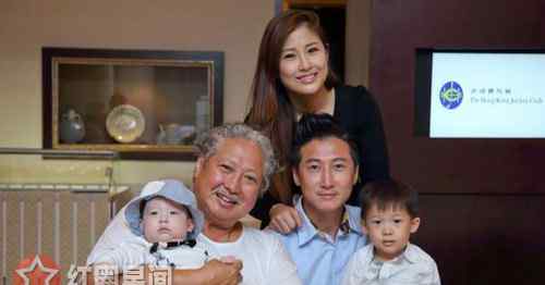洪天明结婚 洪天明的老婆家庭背景很厉害吗 洪天明周家蔚怎么认识