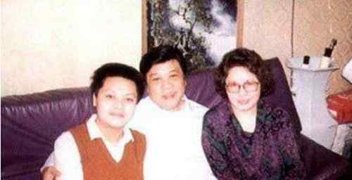 赵忠祥老婆 赵忠祥老婆和赵忠祥“性侵”女主角照片对比，谁漂亮？