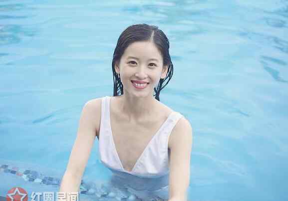 会斯通 章泽天拒绝张艺谋三次真的吗 章泽天为什么不演电影