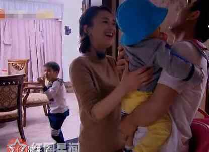 杨子的女儿 妈妈是超人杨子和小儿子现身 黄圣依和小儿子关系有点微妙文章配图