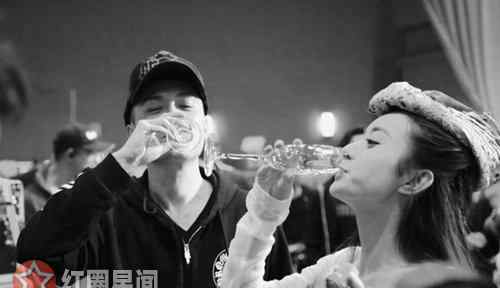 赵丽颖怀孕图 赵丽颖方否认怀孕晒图力证 卓伟却爆料怀孕为真