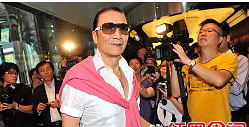 曾江谢贤 谢霆锋父亲谢贤为何与曾江互殴 揭谢贤与曾江互殴内幕