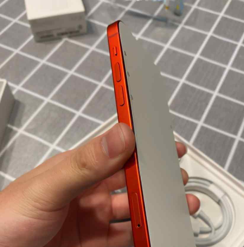 iphone对比 iPhone 11和iPhone 12全方位对比，差距体现在哪？