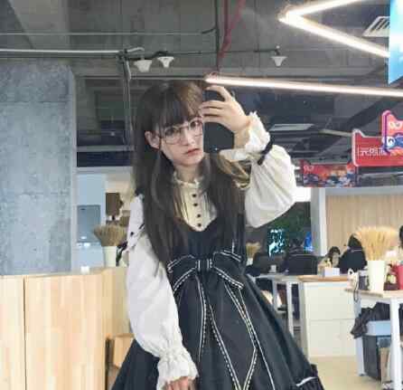 不什么为什么 夫人不吃鱼为什么被黑 lo圈排斥夫人的原因是啥